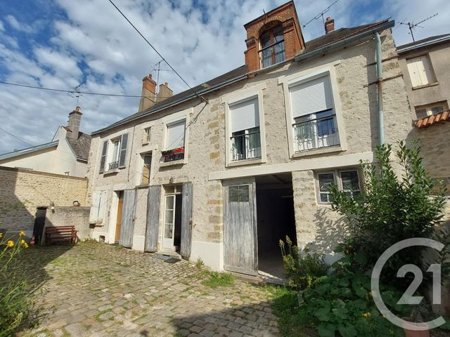 Appartement F2 à vendre - 2 pièces - 79.66 m2 - PITHIVIERS - 45 - CENTRE - Century 21 Mail Sud