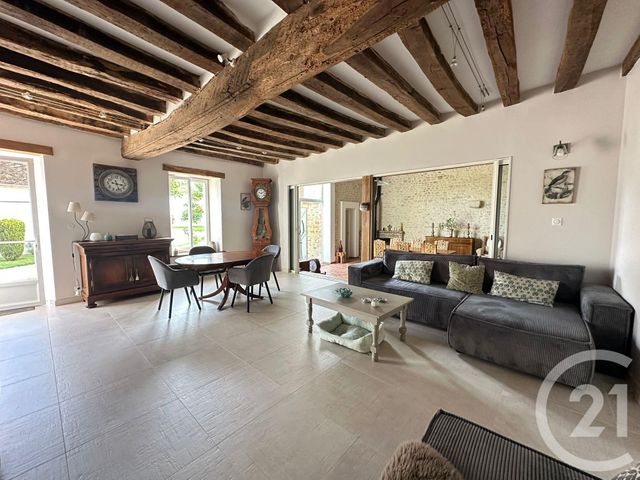 maison à vendre - 7 pièces - 181.0 m2 - PITHIVIERS - 45 - CENTRE - Century 21 Mail Sud