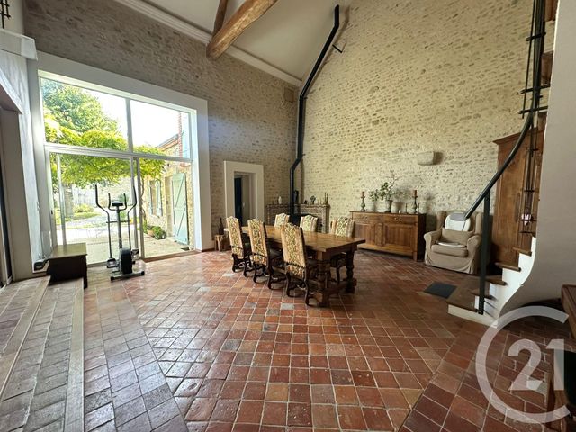 maison à vendre - 7 pièces - 181.0 m2 - PITHIVIERS - 45 - CENTRE - Century 21 Mail Sud