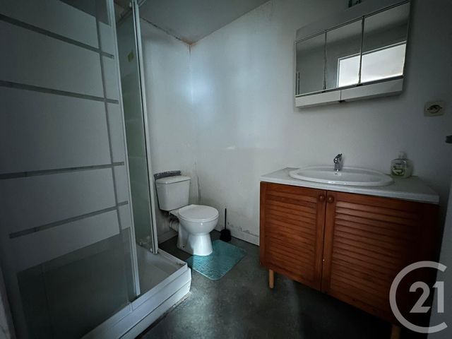 Appartement F2 à vendre - 2 pièces - 51.71 m2 - PITHIVIERS - 45 - CENTRE - Century 21 Mail Sud