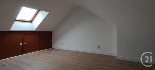 Appartement Duplex à vendre - 2 pièces - 40.0 m2 - PITHIVIERS - 45 - CENTRE - Century 21 Mail Sud