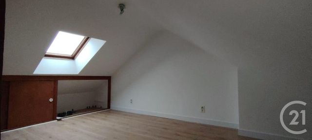 Appartement Duplex à vendre - 2 pièces - 40.0 m2 - PITHIVIERS - 45 - CENTRE - Century 21 Mail Sud