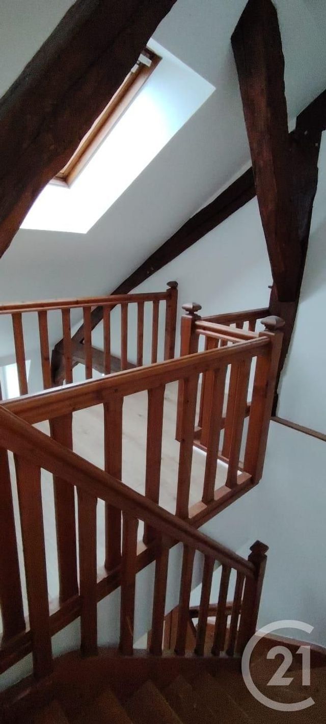 Appartement Duplex à vendre - 2 pièces - 40.0 m2 - PITHIVIERS - 45 - CENTRE - Century 21 Mail Sud