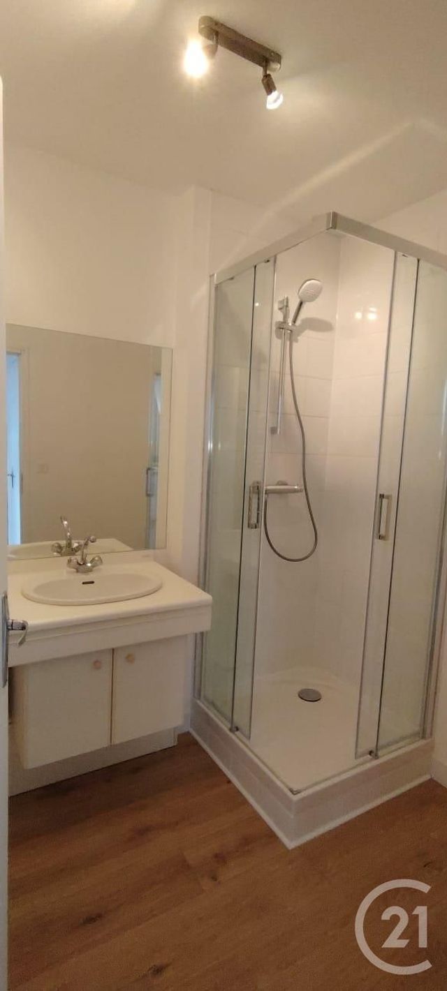 Appartement Duplex à vendre - 2 pièces - 40.0 m2 - PITHIVIERS - 45 - CENTRE - Century 21 Mail Sud