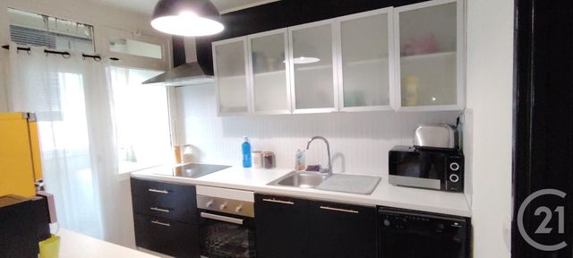 Appartement F4 à vendre - 4 pièces - 80.34 m2 - PITHIVIERS - 45 - CENTRE - Century 21 Mail Sud