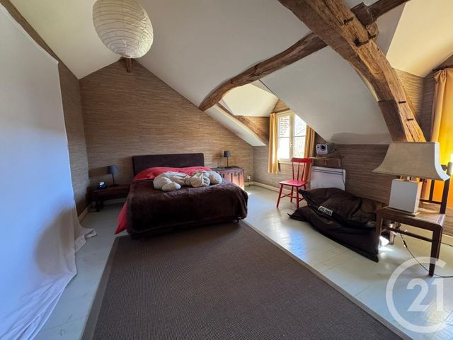 maison à vendre - 8 pièces - 221.27 m2 - CROTTES EN PITHIVERAIS - 45 - CENTRE - Century 21 Mail Sud