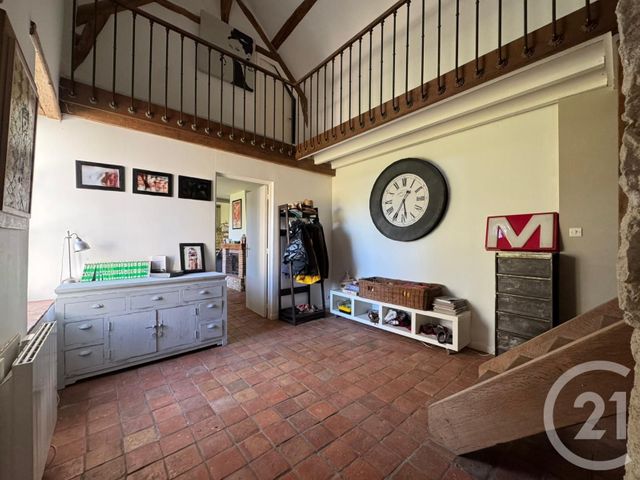 maison à vendre - 8 pièces - 221.27 m2 - CROTTES EN PITHIVERAIS - 45 - CENTRE - Century 21 Mail Sud