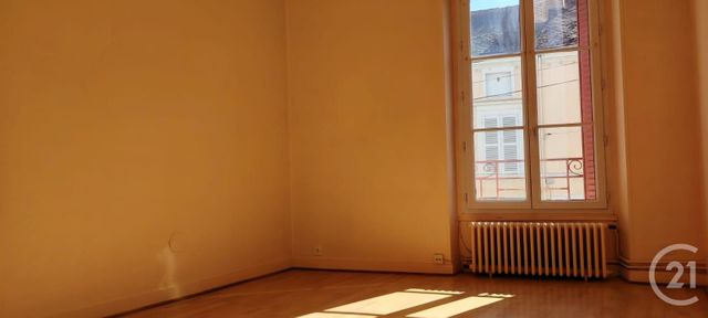Appartement F3 à vendre - 3 pièces - 67.35 m2 - PITHIVIERS - 45 - CENTRE - Century 21 Mail Sud