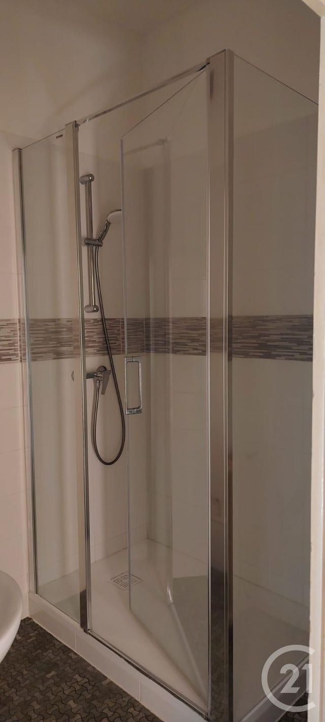 Appartement F3 à vendre - 3 pièces - 67.35 m2 - PITHIVIERS - 45 - CENTRE - Century 21 Mail Sud