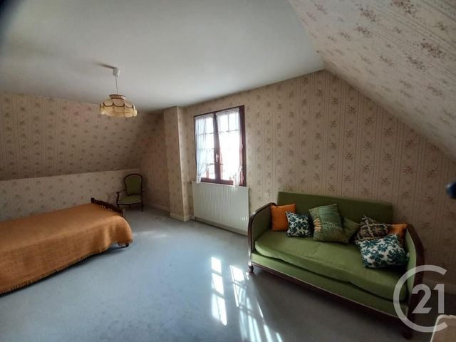 maison à vendre - 6 pièces - 152.0 m2 - YEVRE LA VILLE - 45 - CENTRE - Century 21 Mail Sud