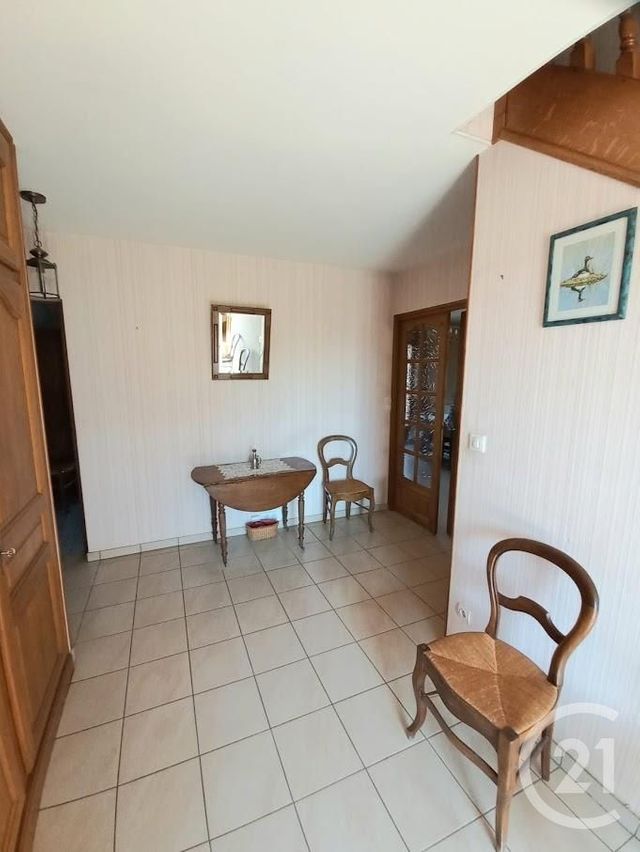 maison à vendre - 6 pièces - 152.0 m2 - YEVRE LA VILLE - 45 - CENTRE - Century 21 Mail Sud