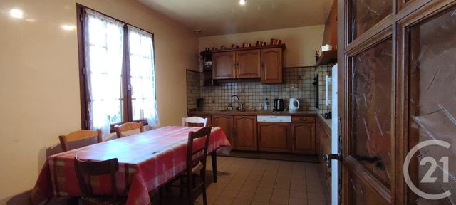 maison à vendre - 6 pièces - 152.0 m2 - YEVRE LA VILLE - 45 - CENTRE - Century 21 Mail Sud
