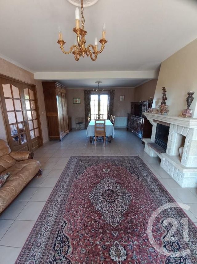 maison à vendre - 6 pièces - 152.0 m2 - YEVRE LA VILLE - 45 - CENTRE - Century 21 Mail Sud