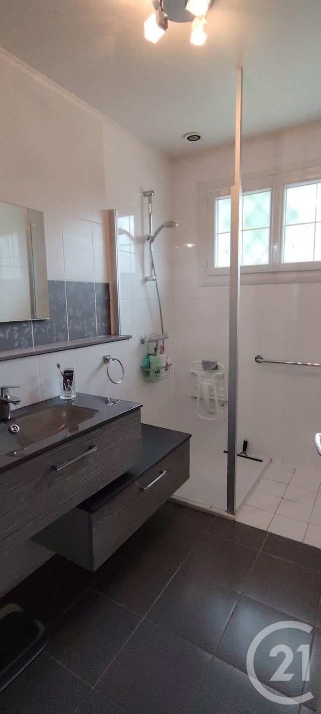maison à vendre - 3 pièces - 82.01 m2 - PITHIVIERS - 45 - CENTRE - Century 21 Mail Sud