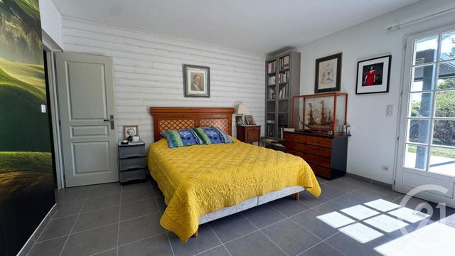 maison à vendre - 6 pièces - 183.72 m2 - YEVRE LA VILLE - 45 - CENTRE - Century 21 Mail Sud