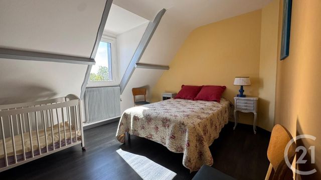 maison à vendre - 6 pièces - 183.72 m2 - YEVRE LA VILLE - 45 - CENTRE - Century 21 Mail Sud
